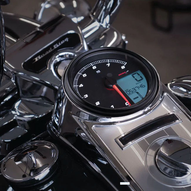 KOSO, HD-05 speedometer / tachometer. Black bezel