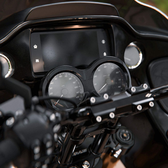 Kraus, Road Glide Gauge Bezel. LUX face. Black