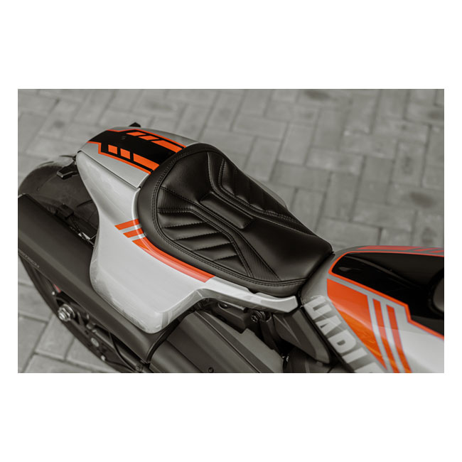 Killer Custom, Sportster S ' Predator' rider solo seat
