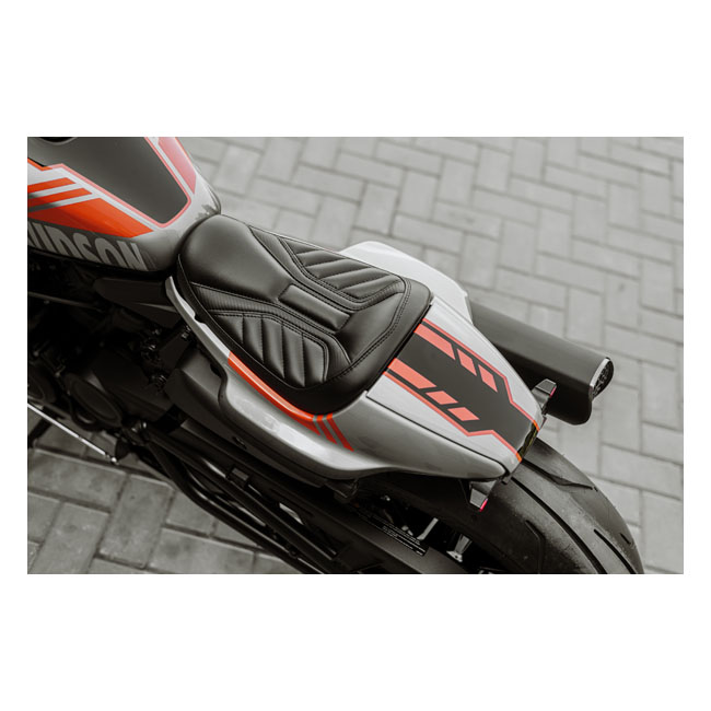 Killer Custom, Sportster S ' Predator' rider solo seat