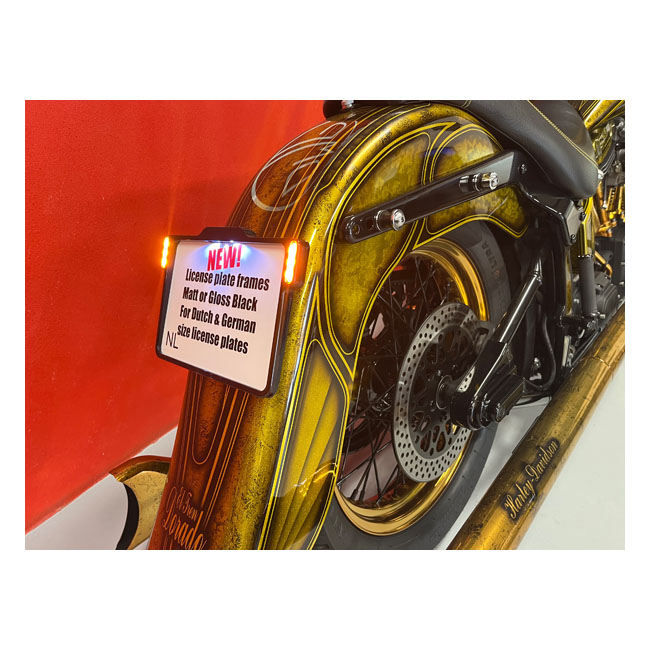 DMP, 3-1 license plate frame 3.0 NL BE. Gloss black