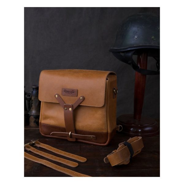 Trip Machine, Messenger bag. Vintage tan